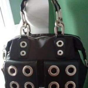 ISO of this purse